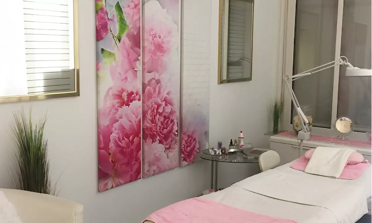 1 x oder 2x Gesichts-Massage, Aromaöl- oder ganzheitliche Heil-Massage