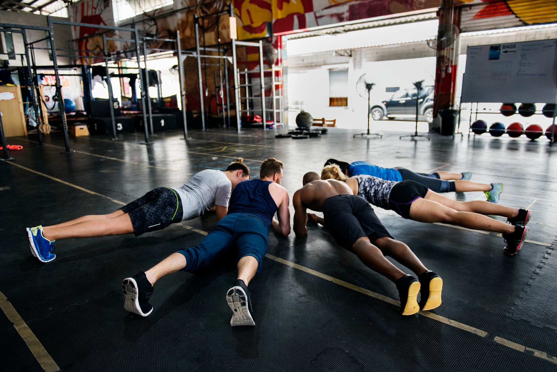 CrossFit classes with flexible access and personalized coaching