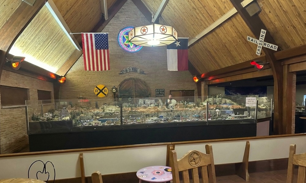 Choice of 1, 2 or 4 Combos & Ice Creams for 1, 2 or 4 People at Dillon Depot on Anglin Street (Up to 22% Off)