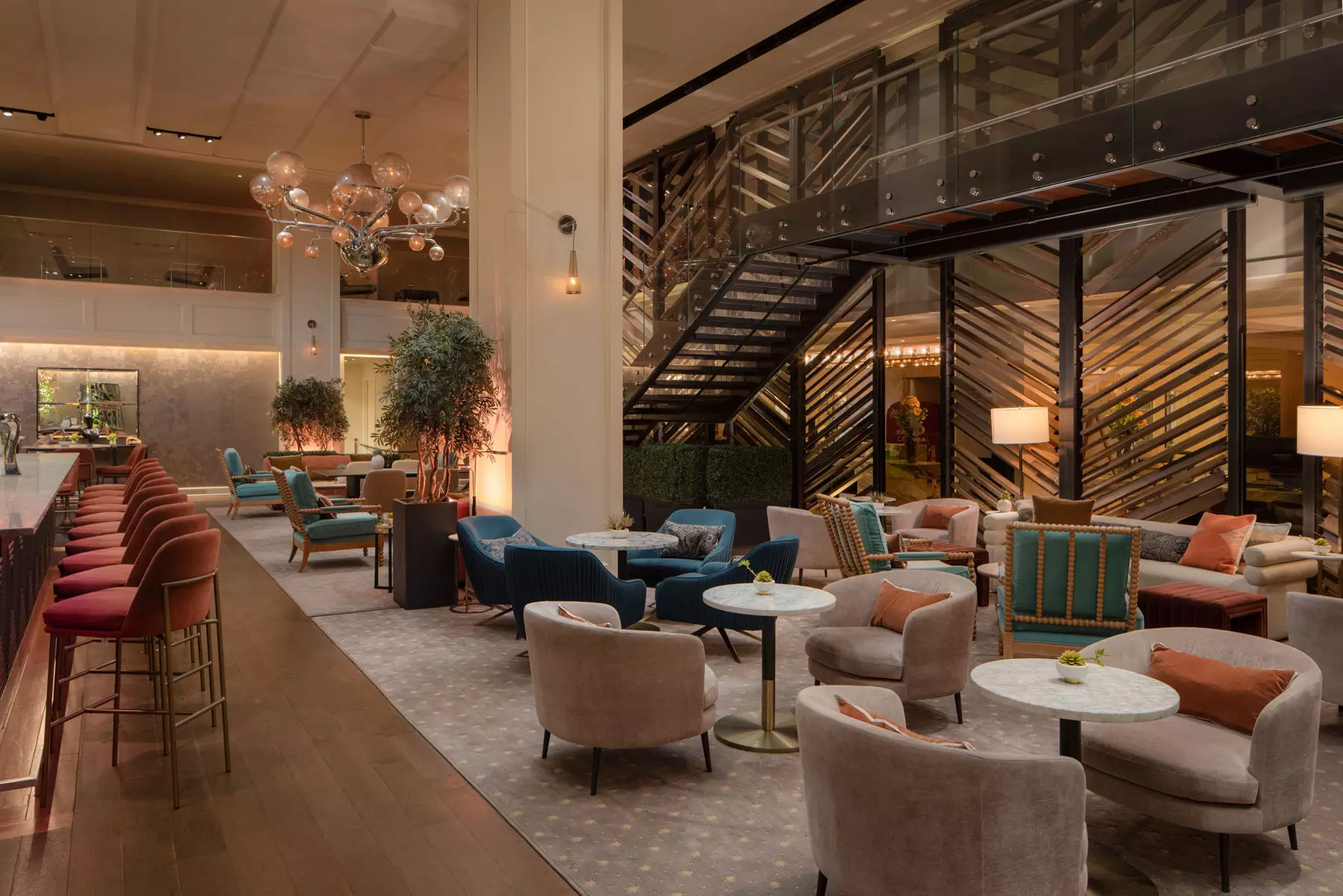 Landmark Hotel near Manhattan Attractions