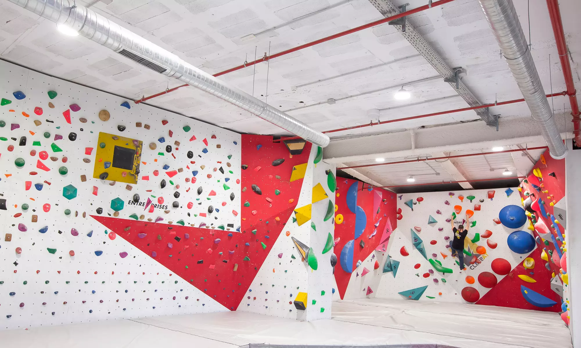 ¡Escala sin límites! Acceso libre a rocódromo para niños o adultos