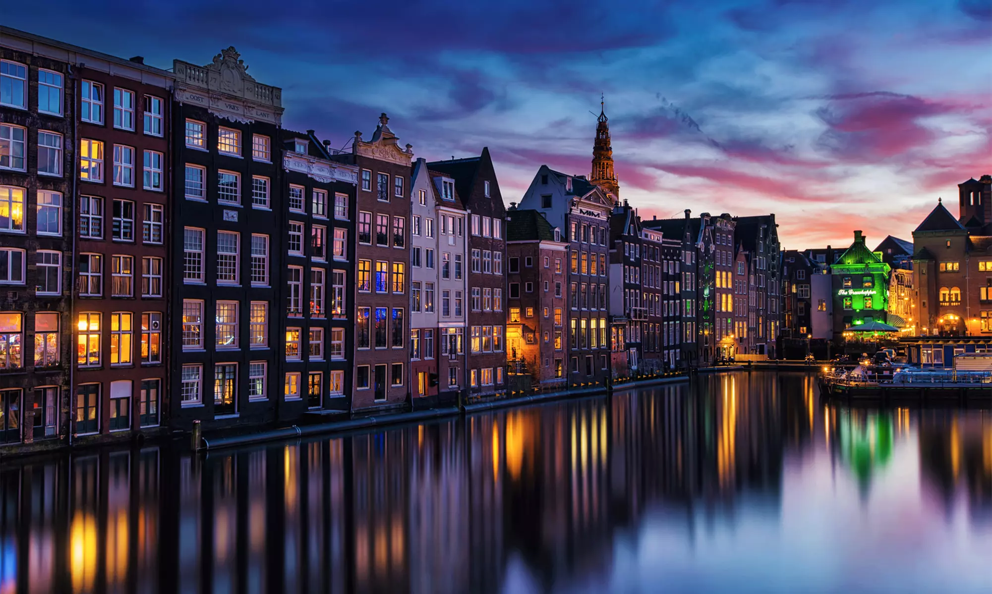 Bei Amsterdam: Zweibettzimmer, Junior Suite oder Familienzimmer