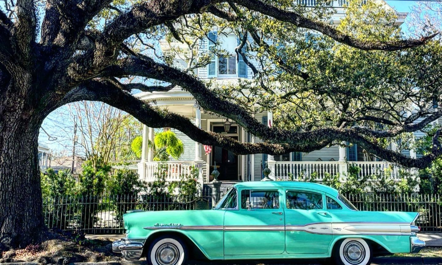 Discover the Architectural Gems of New Orleans on a Guided Tour
