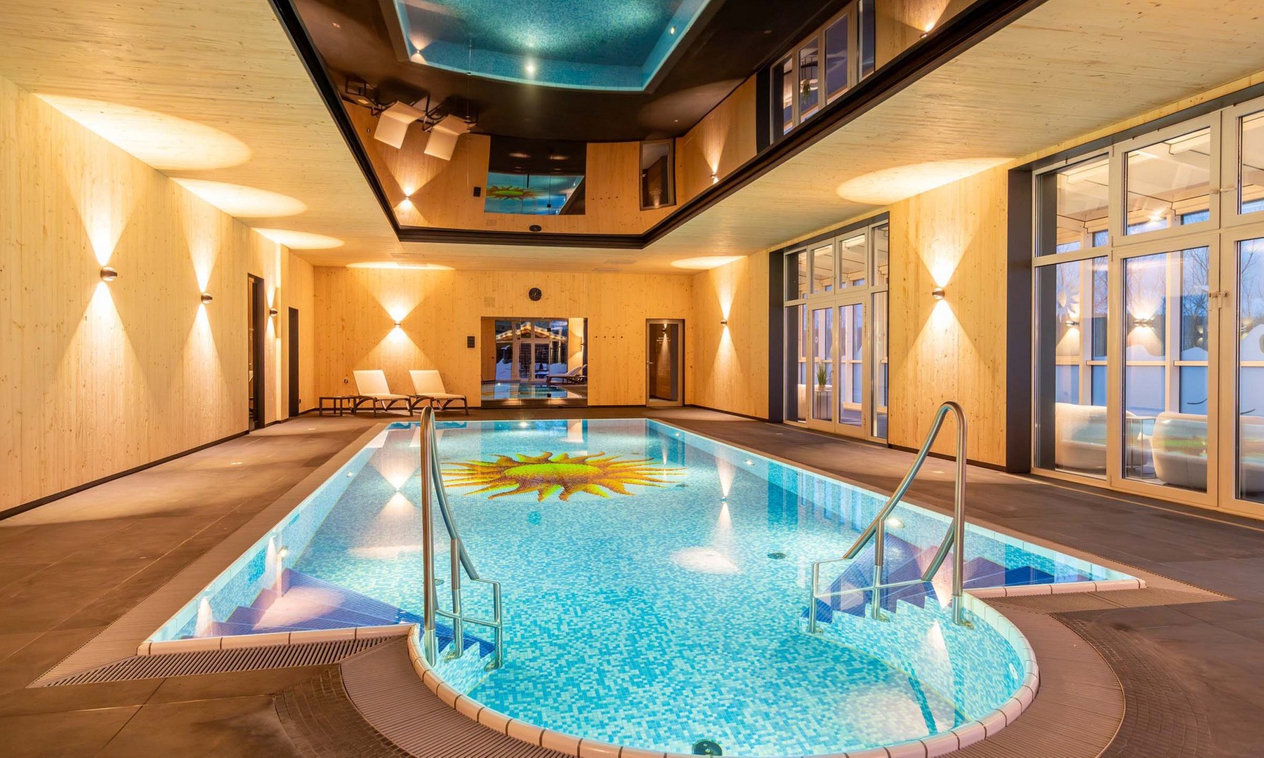 Jena: Doppelzimmer mit All Inclusive und Badminton