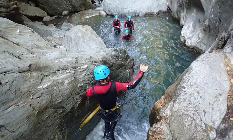 Savoyen: Superior-DZ mit Frühstück, opt. Spa, Fitness & Dinner