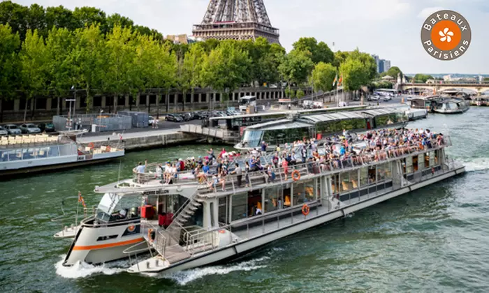 Explorez Paris autrement sur les Bateaux Parisiens Croisière Promenade