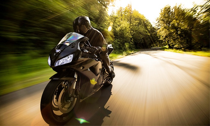 Carné de moto A2 con 4 prácticas en Autoescuela Ámbar