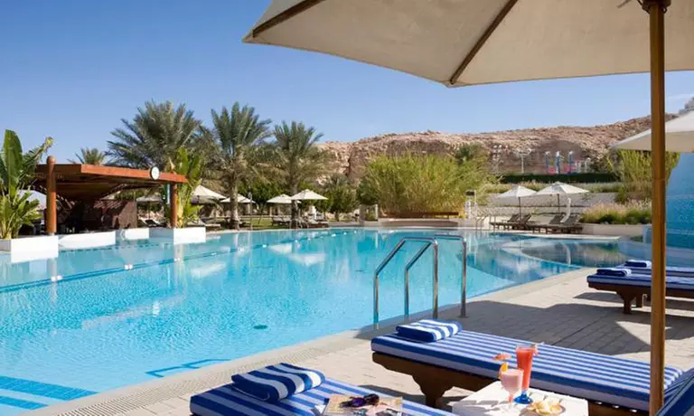 Al Ain: 4* Stay with Optional Breakfast