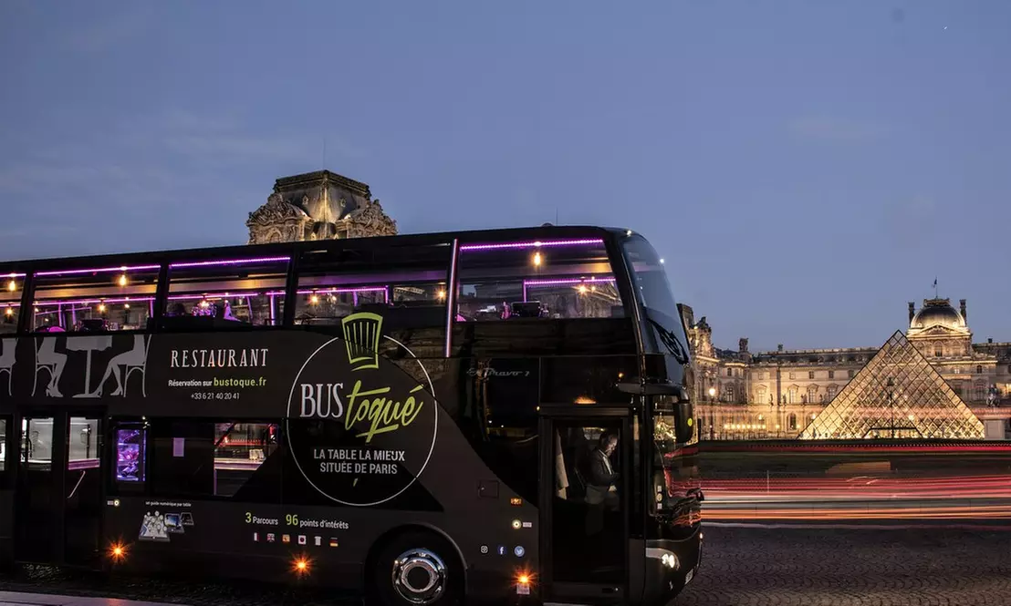 Déjeuner ou dîner à bord du bus toqué Champs-Élysées ou St-Germain