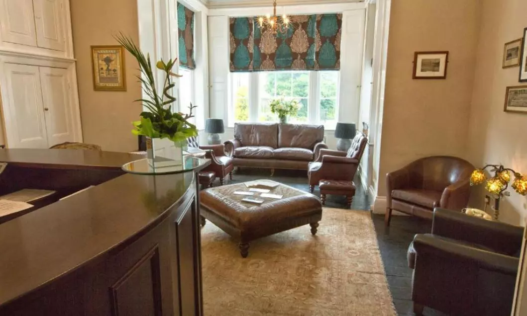 Darlington: Standard/Executive Double or Twin Room with Breakfast