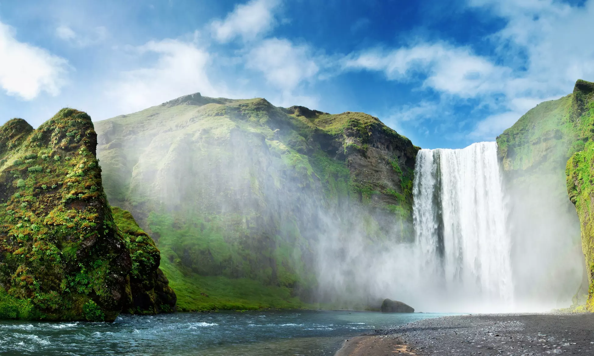✈ 5-Night Iceland: Reykjavik Getaway w/ Air from TripToGo