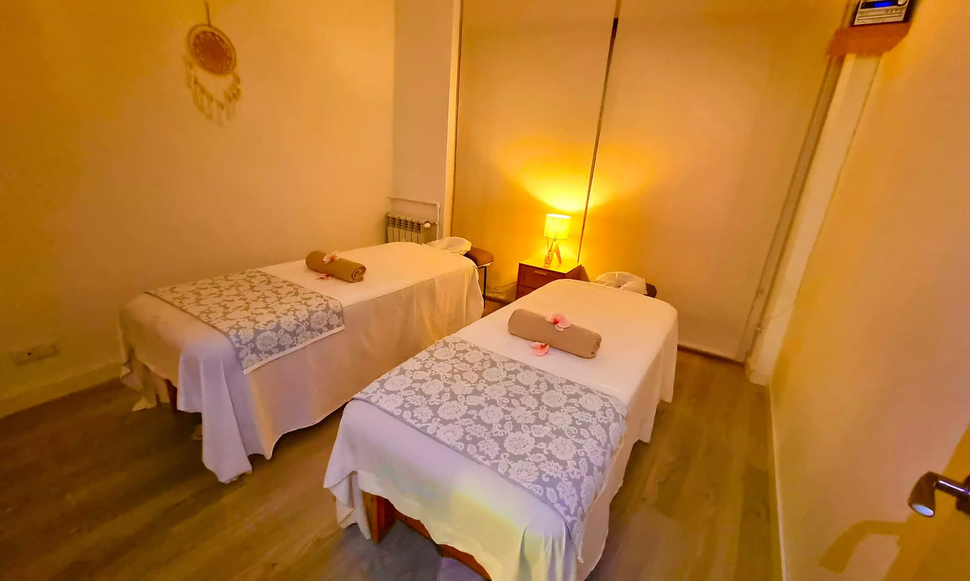 Relájate en pareja con un masaje oriental filipino de 50 minutos