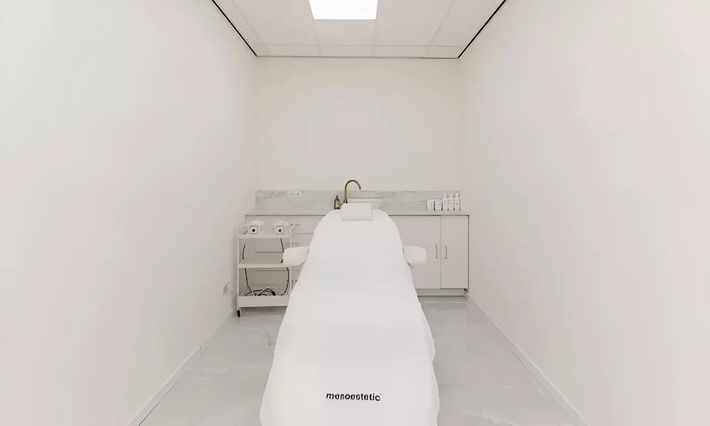 Gezichtsbehandeling glow to go + huidscan van 60 minuten