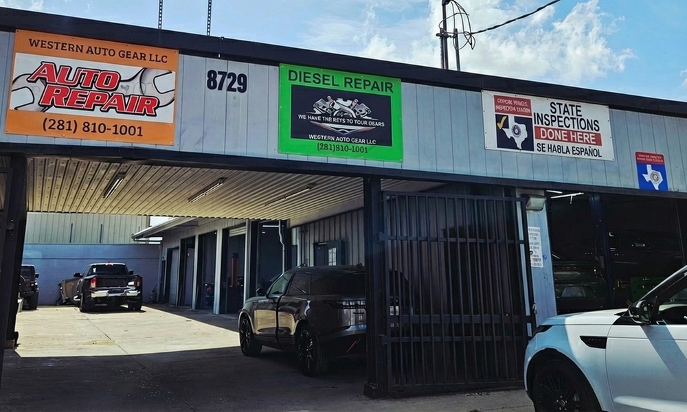 Upgrade with One Full Synthetic Oil Change w/ Regular Filter Replacement or Filter (Diesel) (Up to 40%Off)