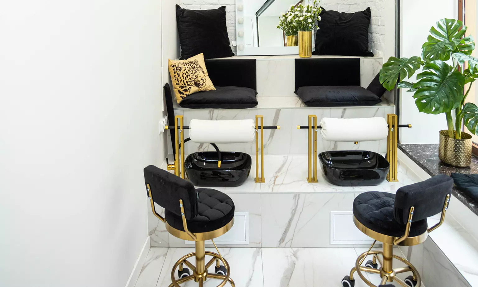 Oczyszczanie wodorowe i zabieg radiofrekfencji mikroigłowej