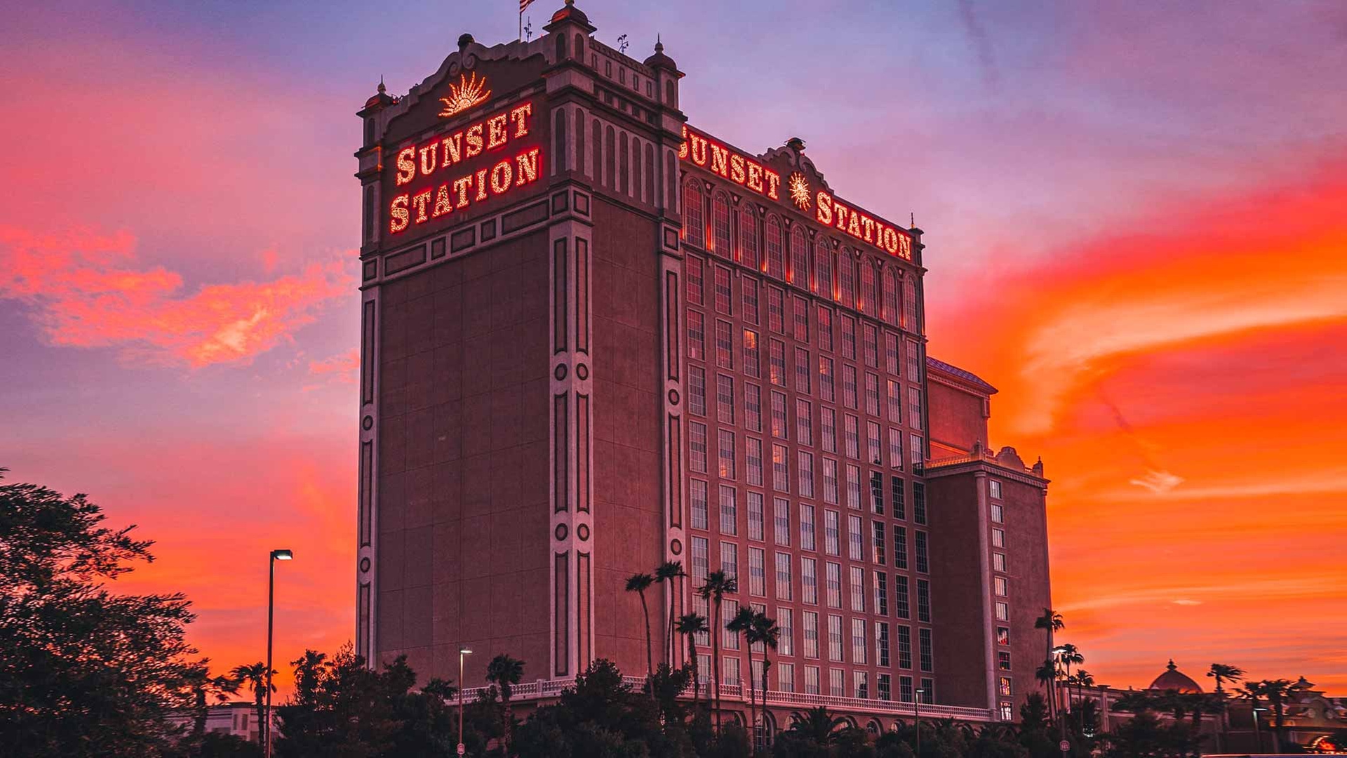 Member Pricing: Sunset Station Hotel & Casino Hotel w/ Casino