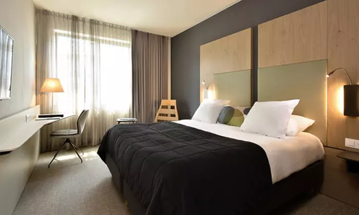 Leuven-La-Neuve: Doppelzimmer mit Late Check-out, opt Frühstück