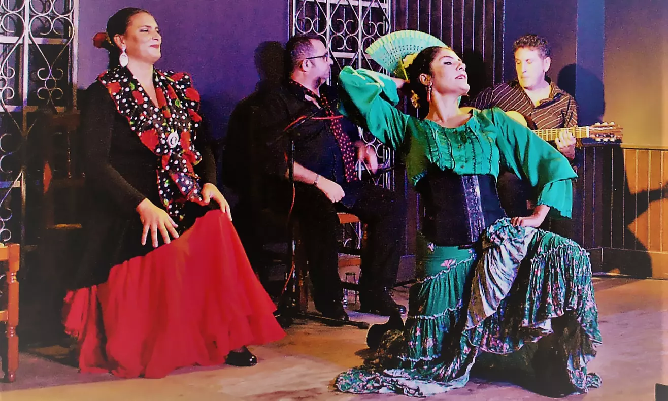 Show flamenco con tapeo andaluz