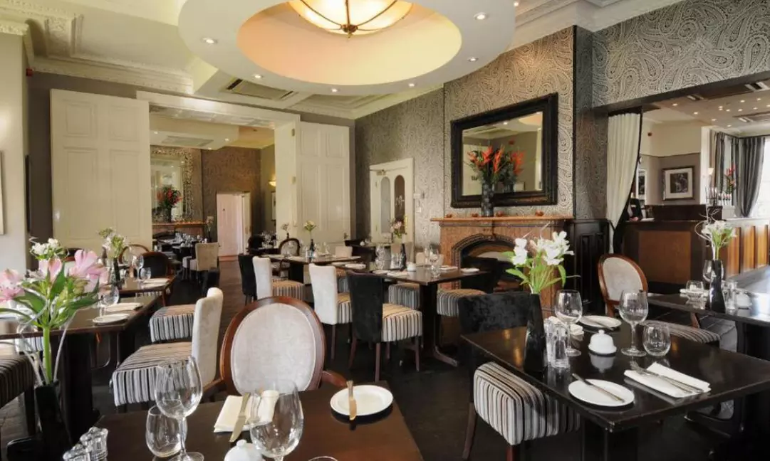 Darlington: Standard/Executive Double or Twin Room with Breakfast