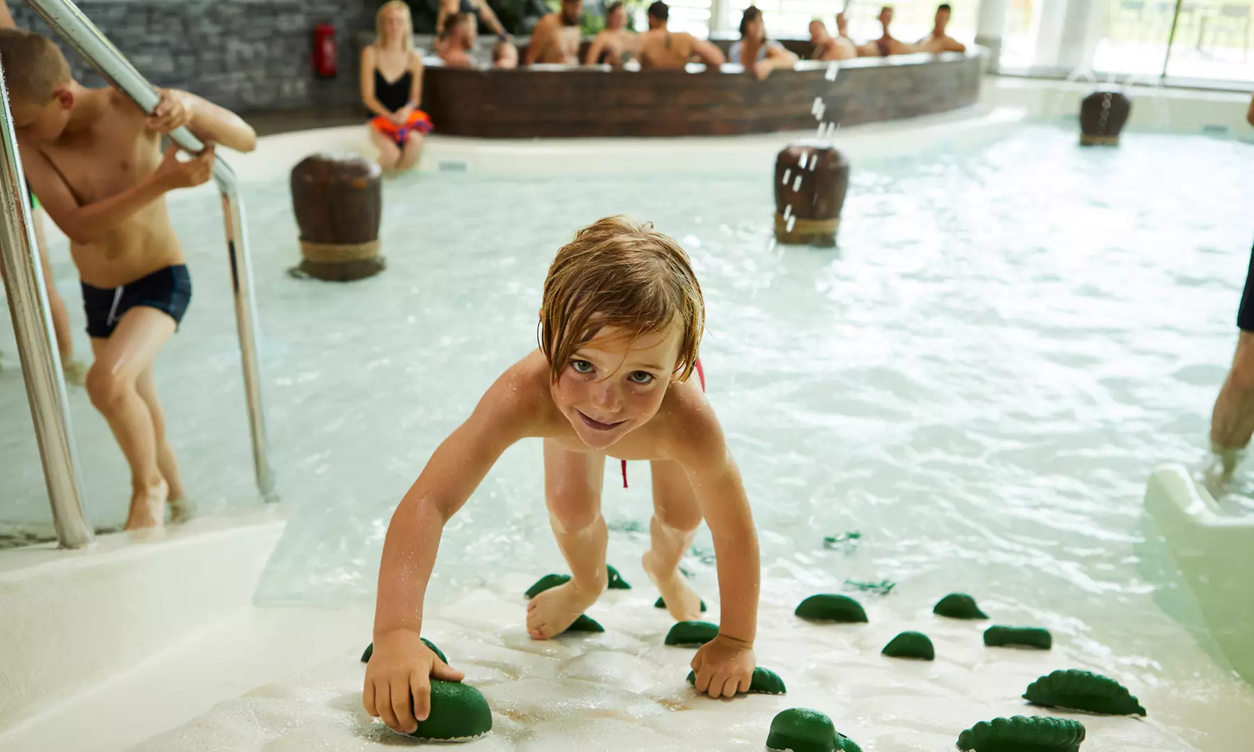 Entrée pour une journée au Bellewaerde Aquapark jusqu'au 12 avril 2026