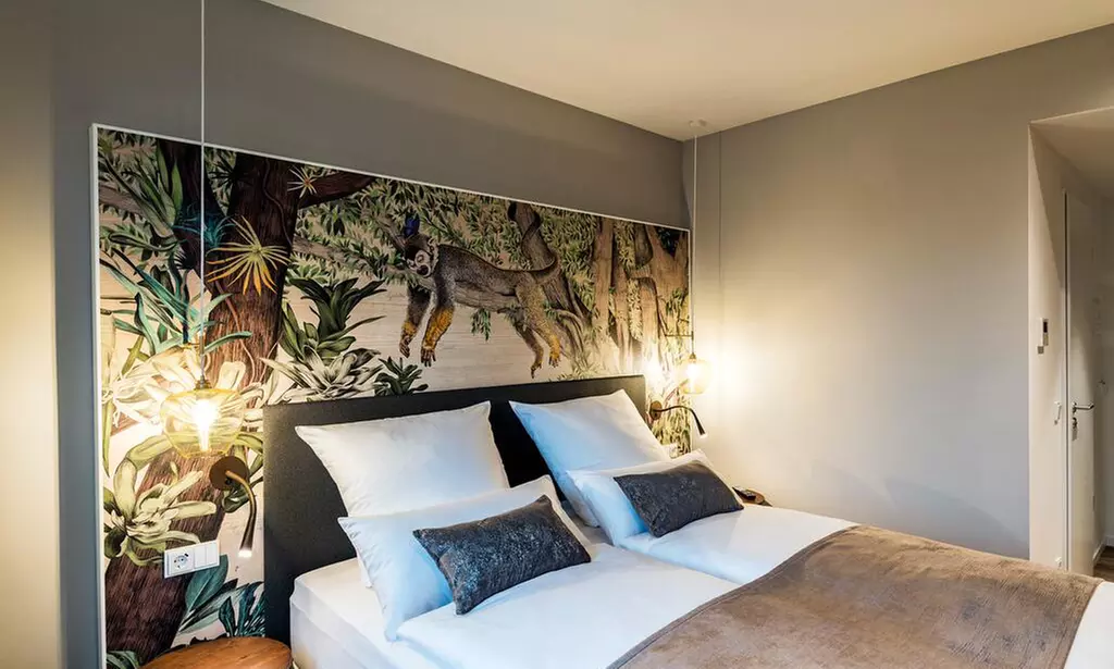 Zandvoort / Haarlem: King-Zimmer mit Frühstück