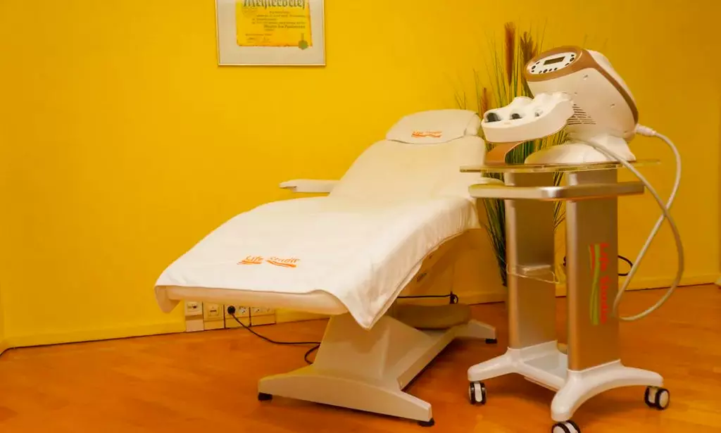 Wimpern- und Augenbrauenfarbe | Klassische Kosmetik | Wellness-Paket