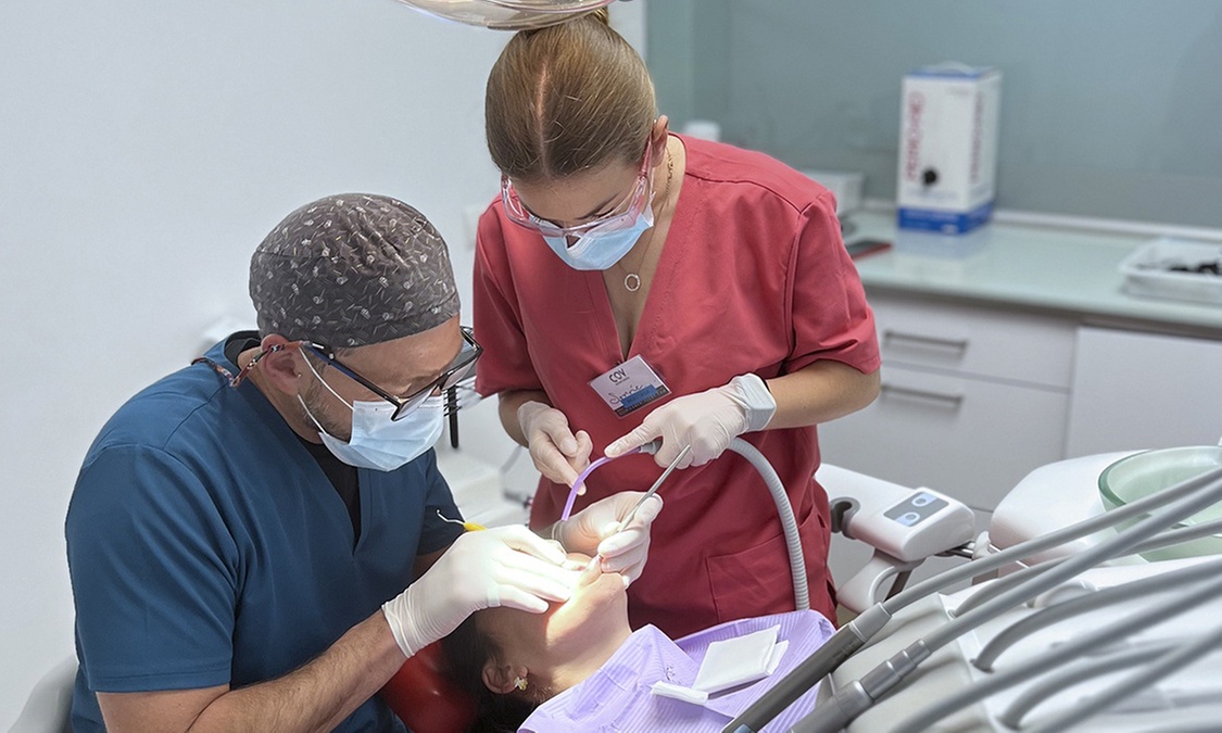 Elige entre 1, 2, o 3 Sesiones con Limpieza Bucal Incluida