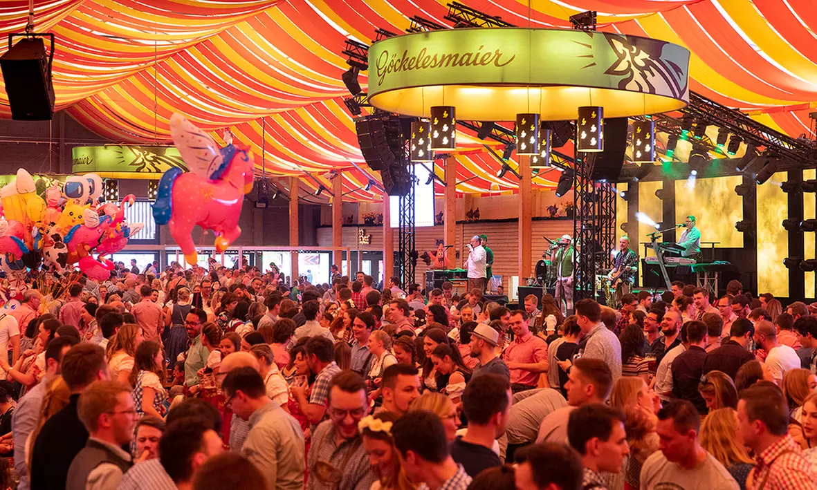 Stuttgarter Frühlingsfest mit 1/2 Göckele & Maß für 10 Personen