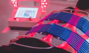 Sesiones de combo reductor-reafirmante, láser 3D reductor y reafirmante y masaje remodelador; ahorra hasta 86%