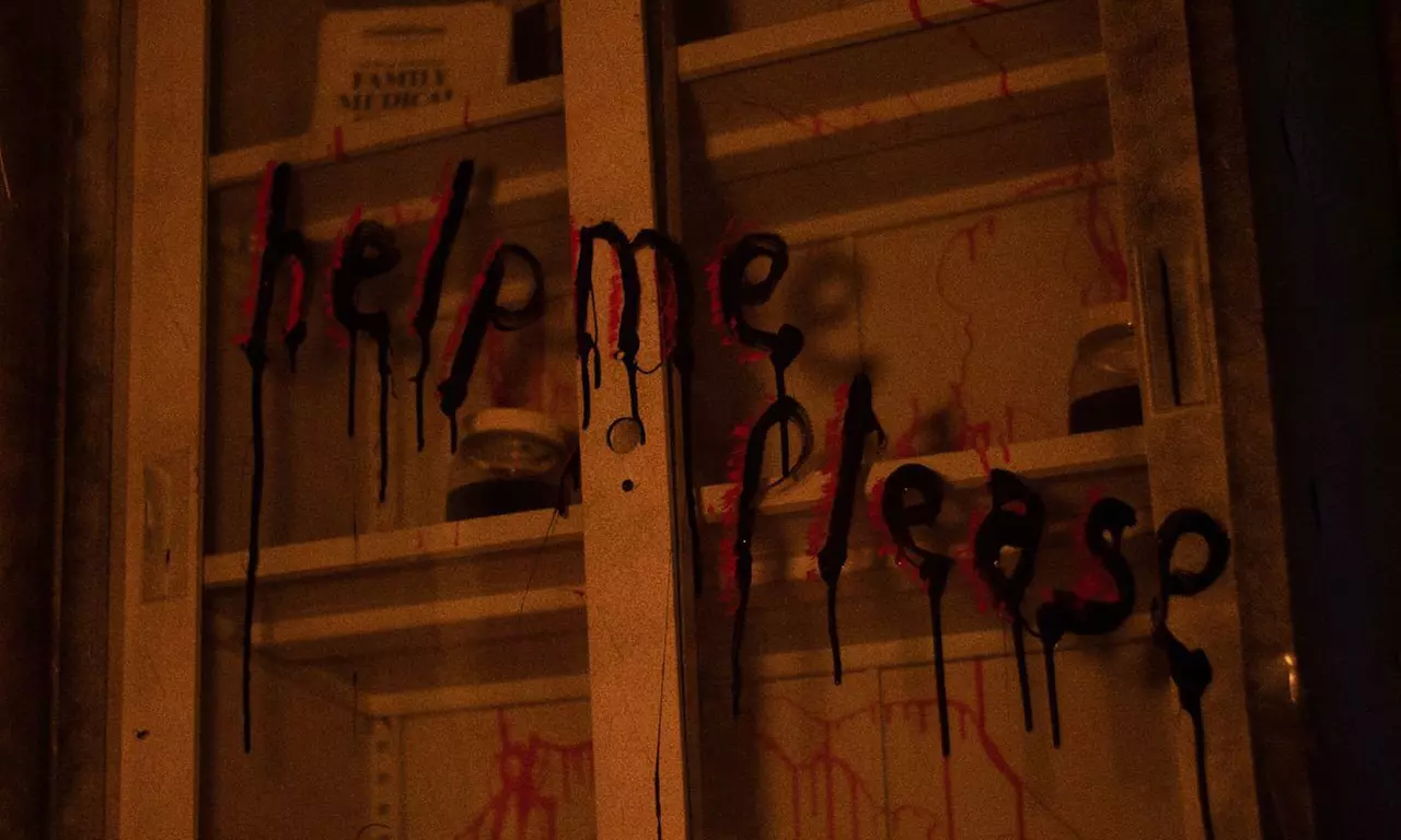 Show Off Your Sleuthing Skills at Abu Dhabi's 1st Horror Escape Room!