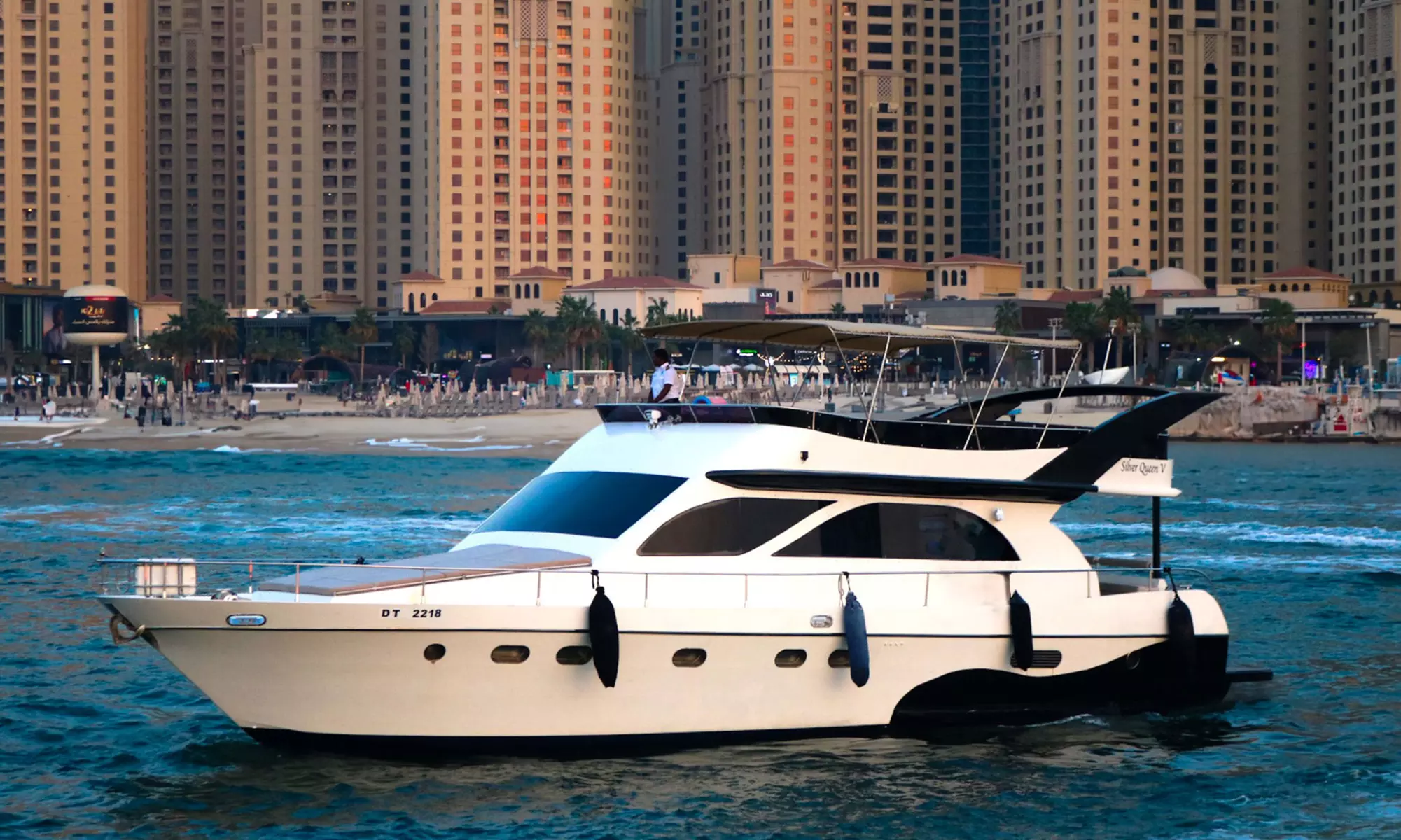 New 75ft Yacht Silver Queen V Up to 30pax for 1, 2, 3, or 4-hour