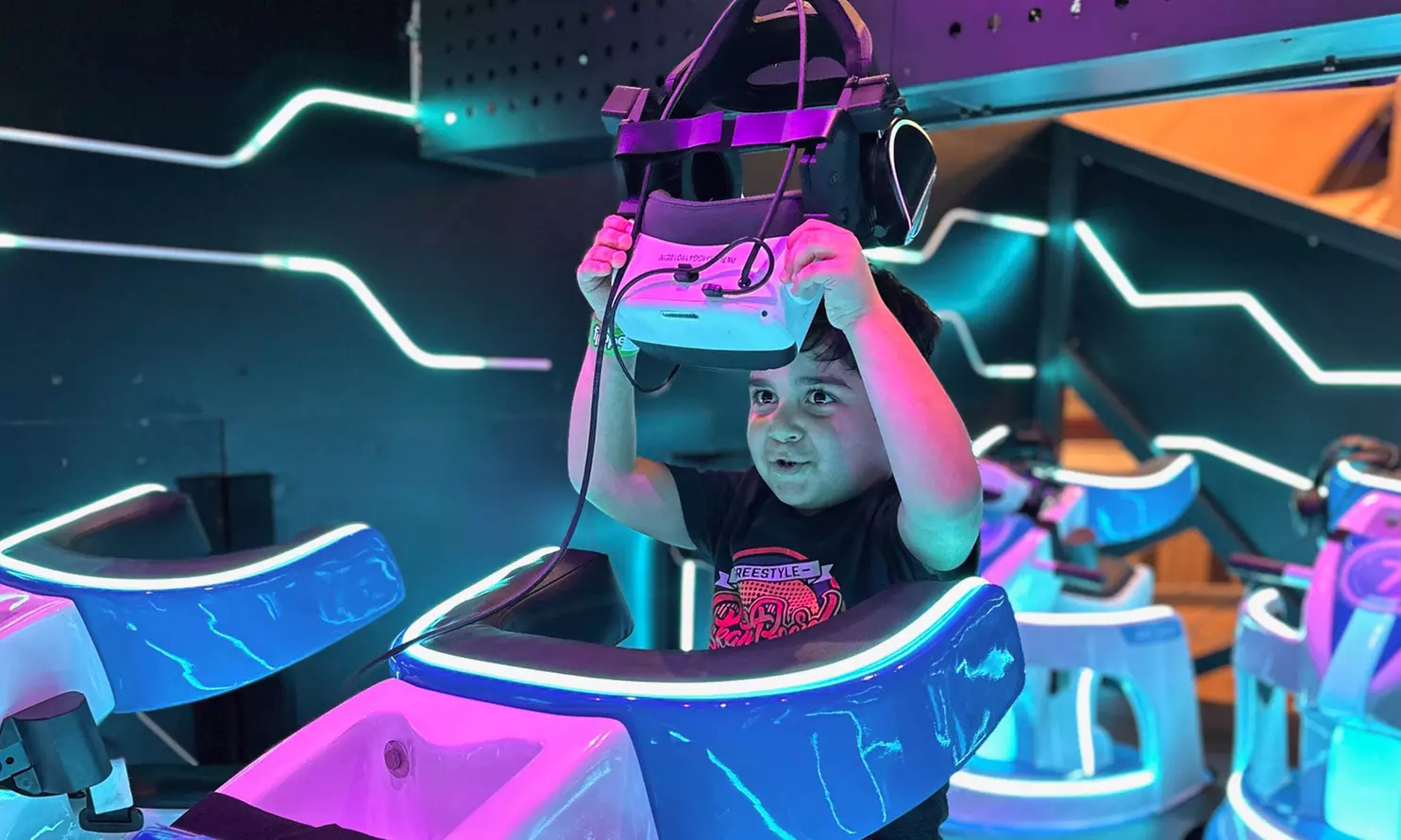 Virtual Reality Thrills with Cutting-Edge Visuals Await You