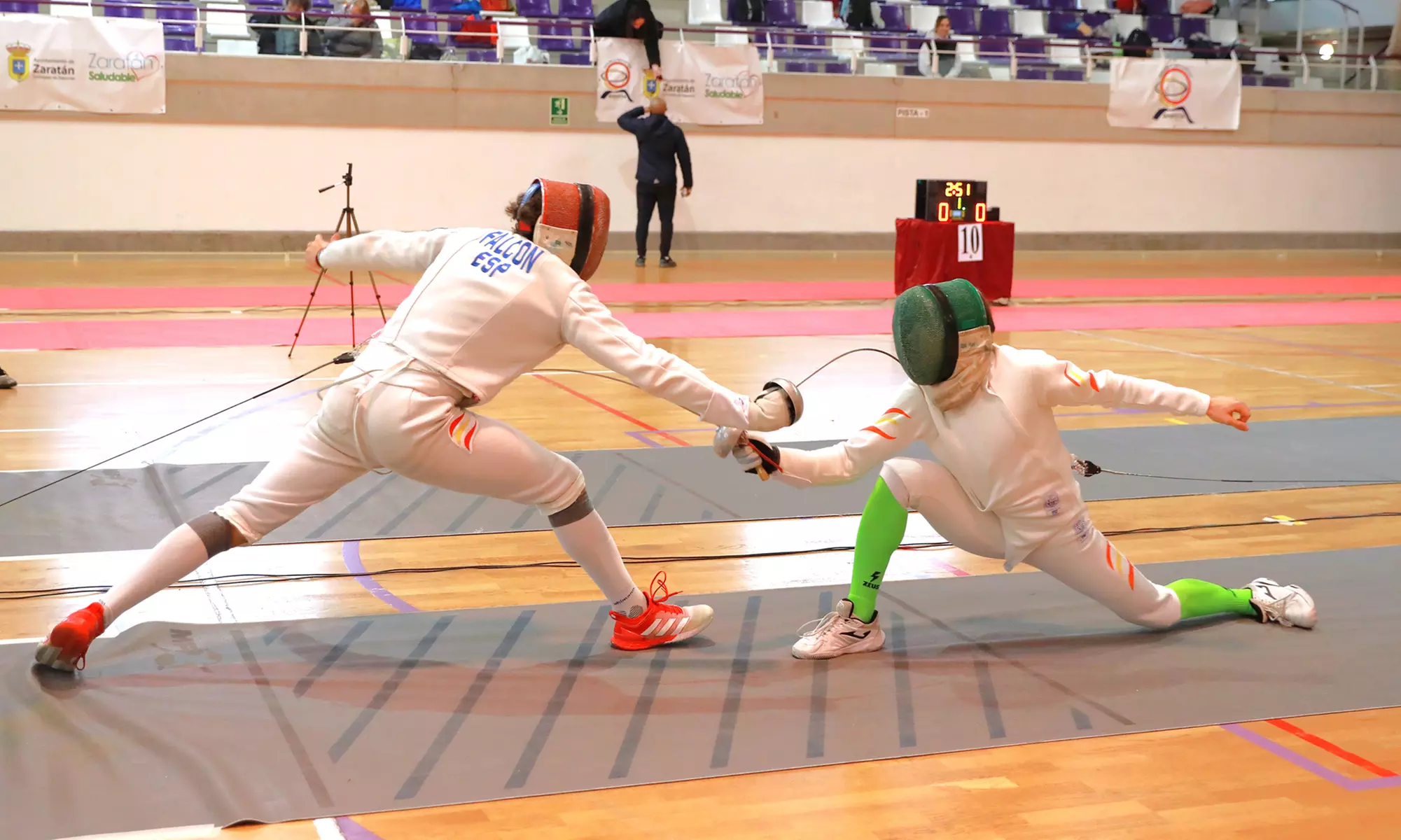 Curso de iniciación de esgrima con 8 sesiones de 1 hora para 1 o 2 pax