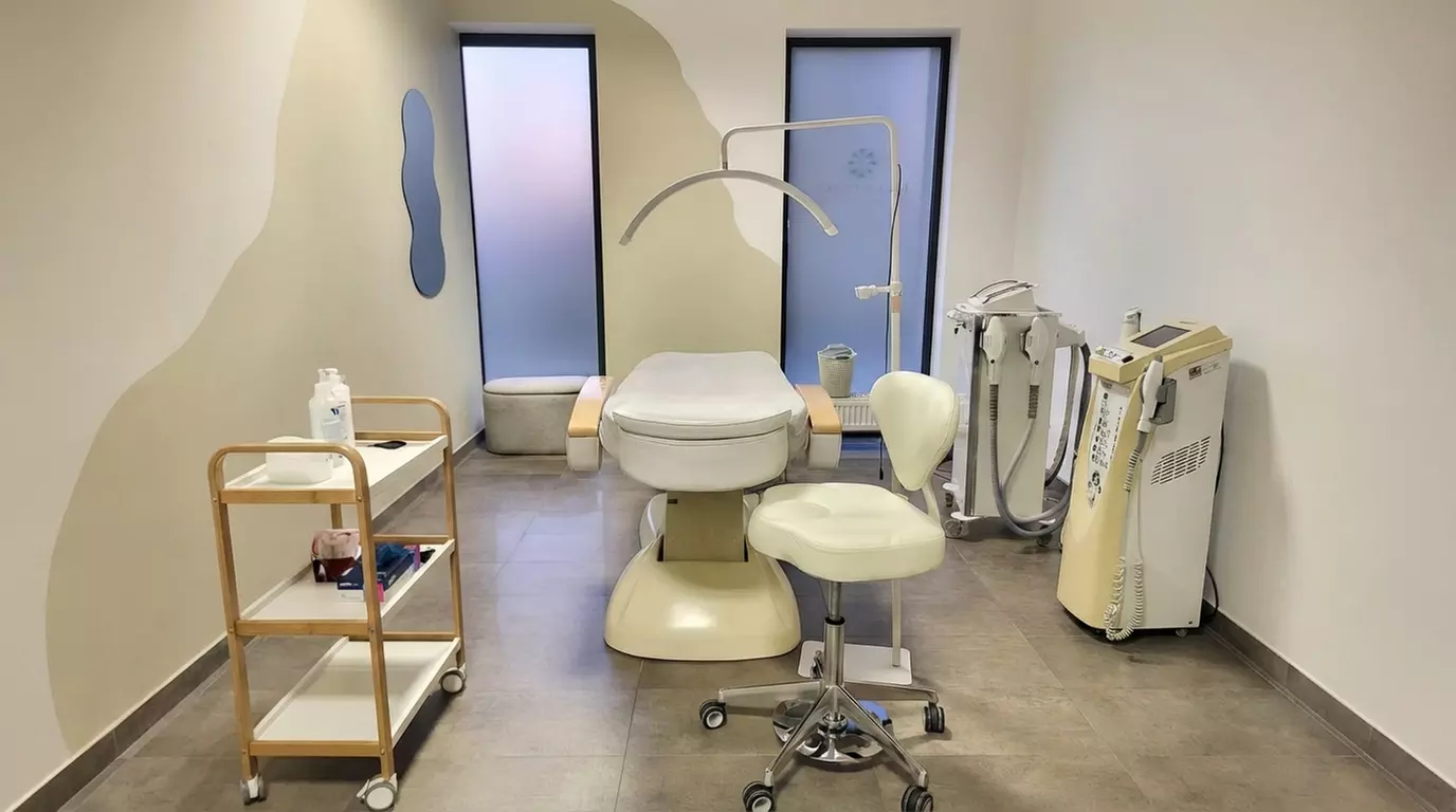 Odkryj tajemnice pięknej skóry: mezoterapia, fotoodmładzanie i więcej