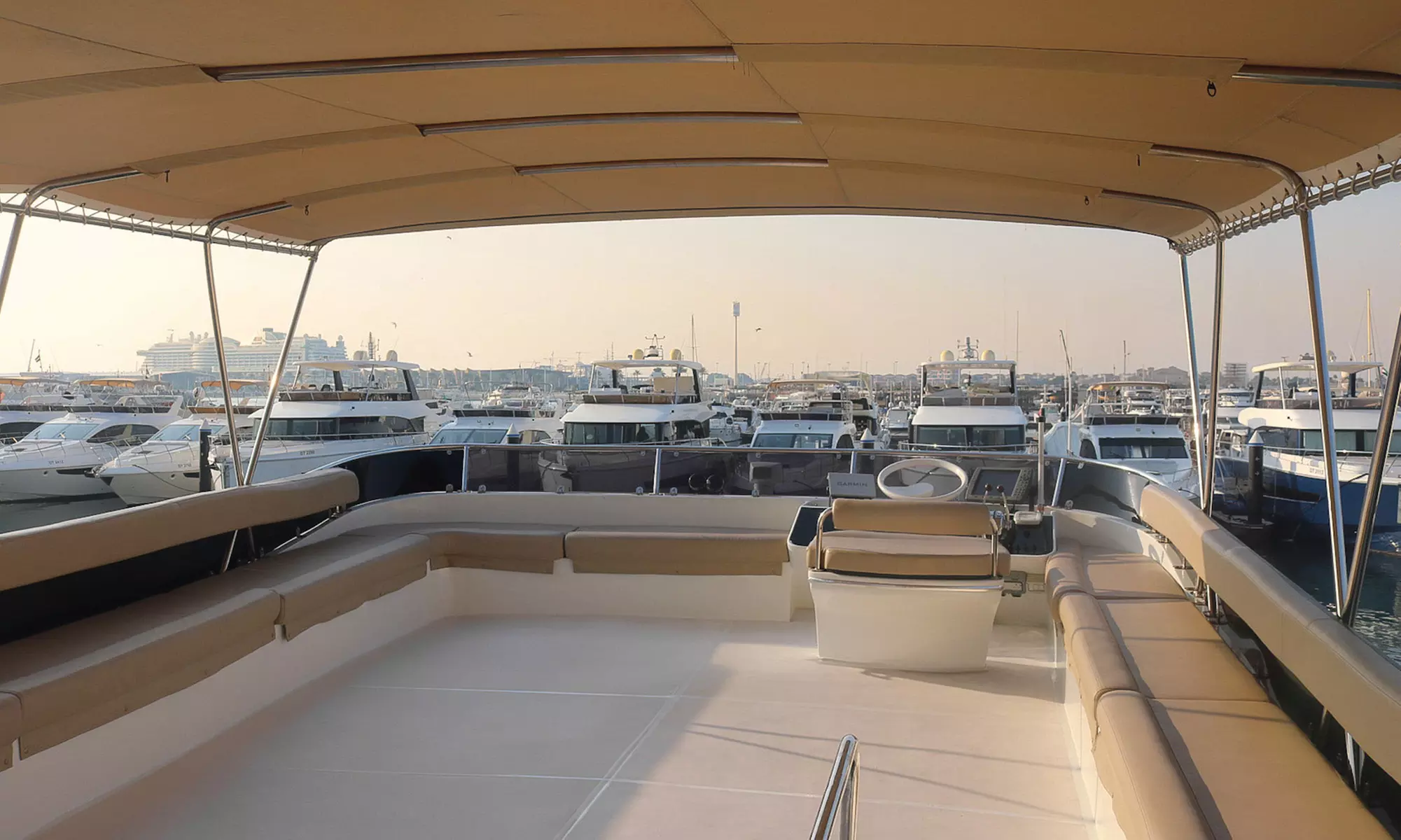 New 75ft Yacht Silver Queen V Up to 30pax for 1, 2, 3, or 4-hour