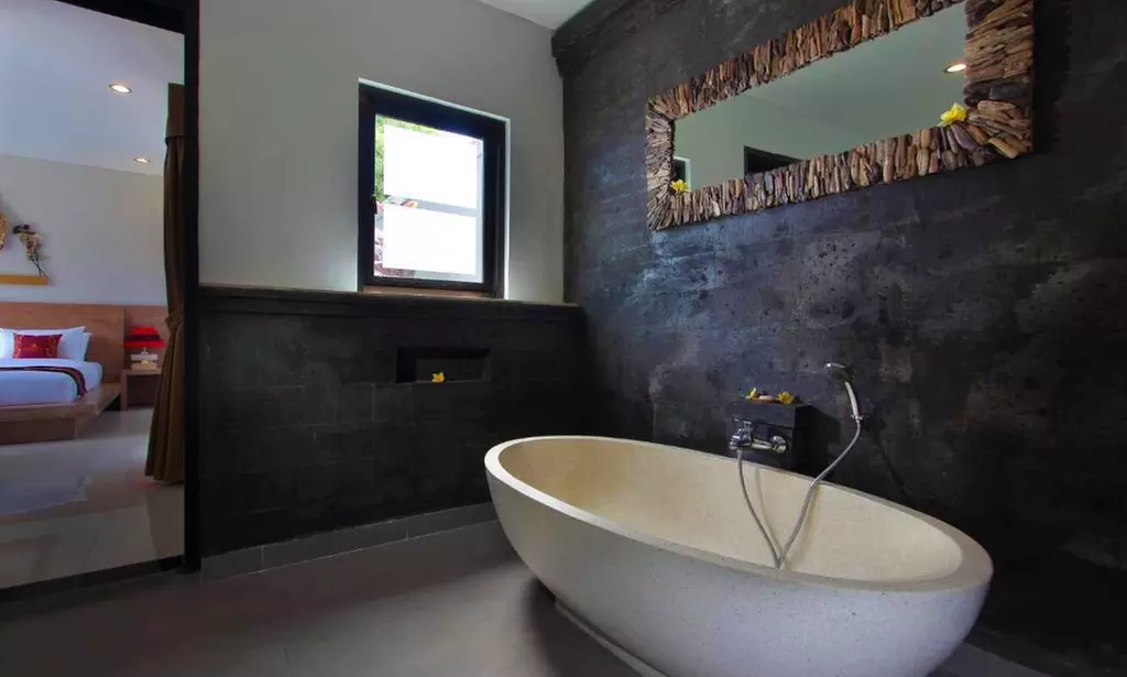 Bali, Seminyak: Up to 10 Nights Tropical Villa Break