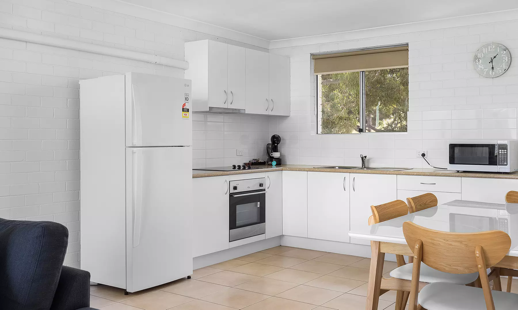 Port Stephens: Apartments with Wine and Late Checkout up to 6