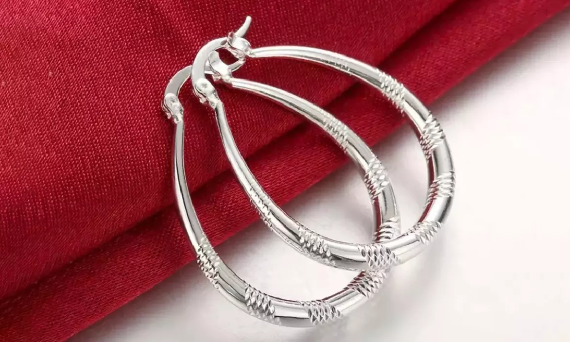 925 Sterling Silver Engraved Oval Hoop Earrings