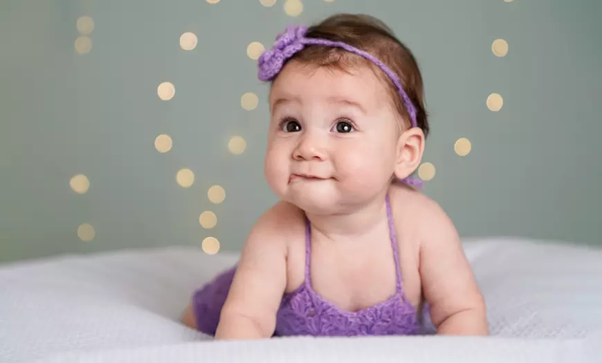 90 Min. Baby Fotoshooting inkl. 2-5 Bildern + Geschenk