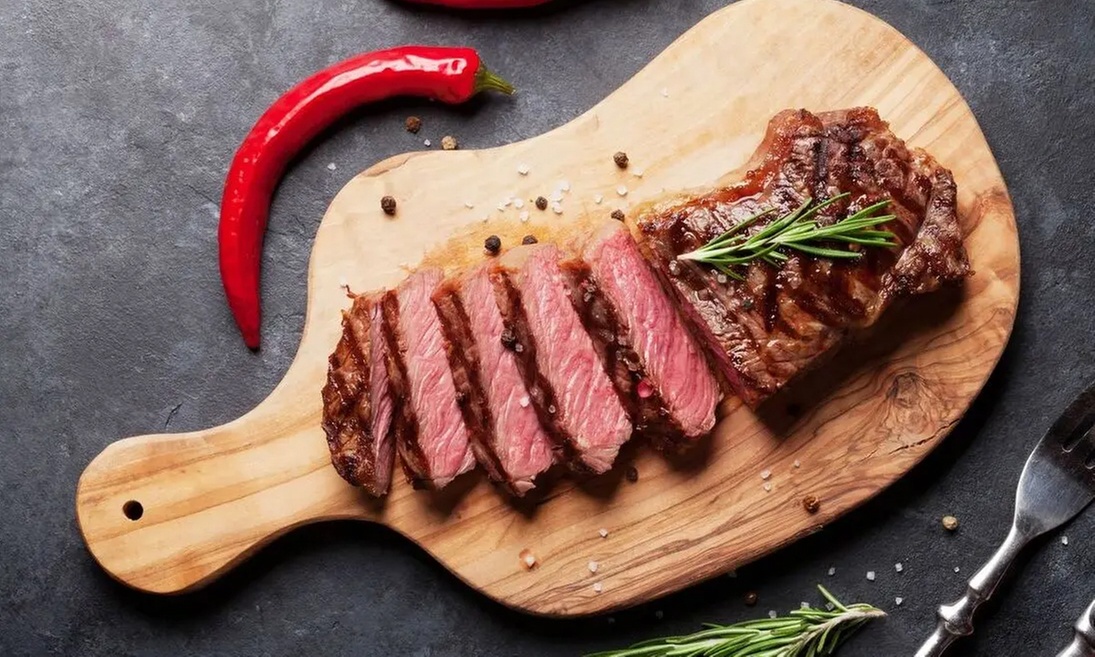500g or 1000g Argentinian-Style Rump Steak with All-You-Can-Eat Chips