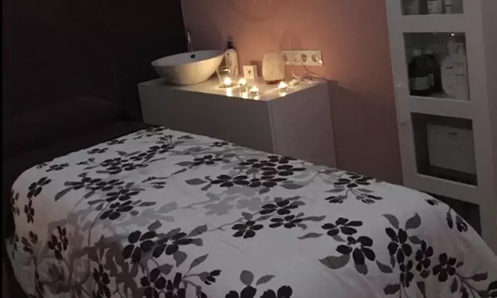 Chocolaterapia en familia con envoltura de chocolate y masaje