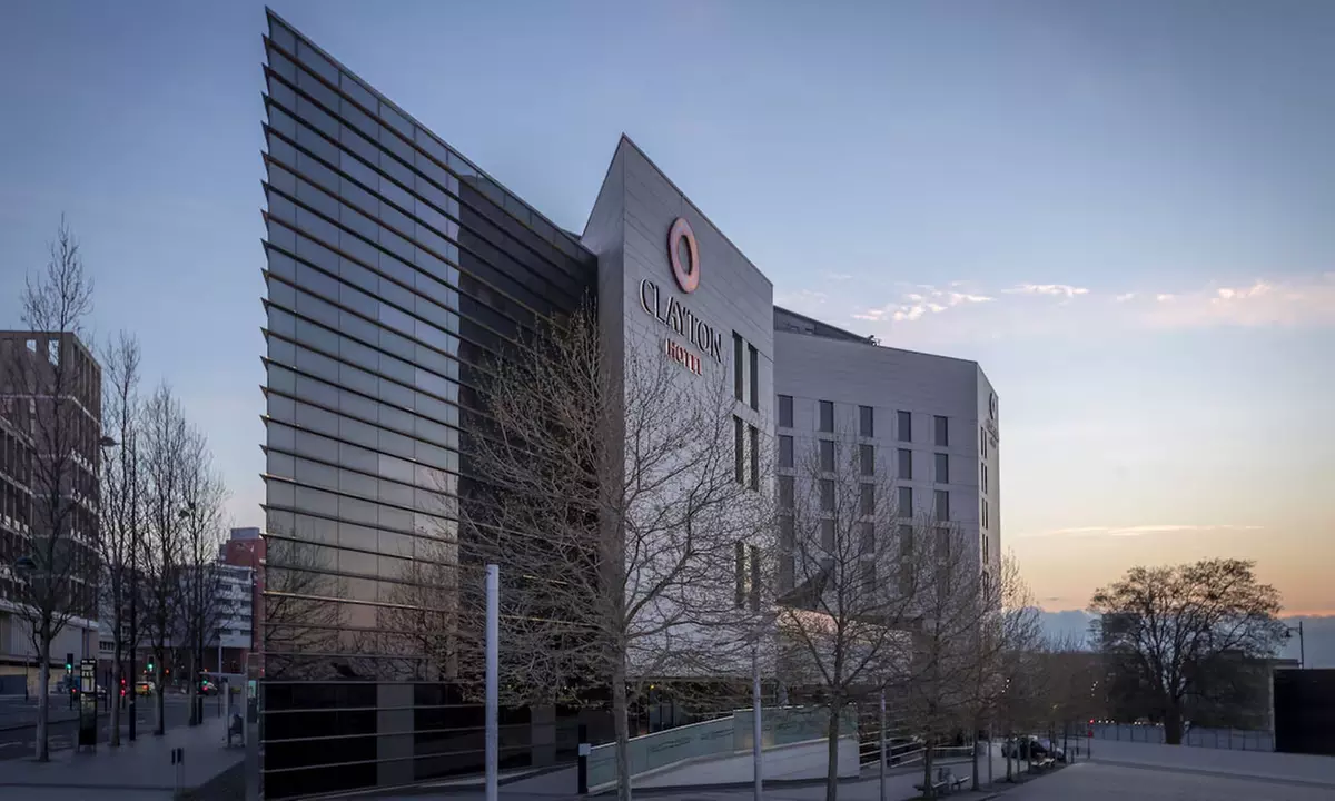 4* Birmingham Stay for 2 with Breakfast & Dinner