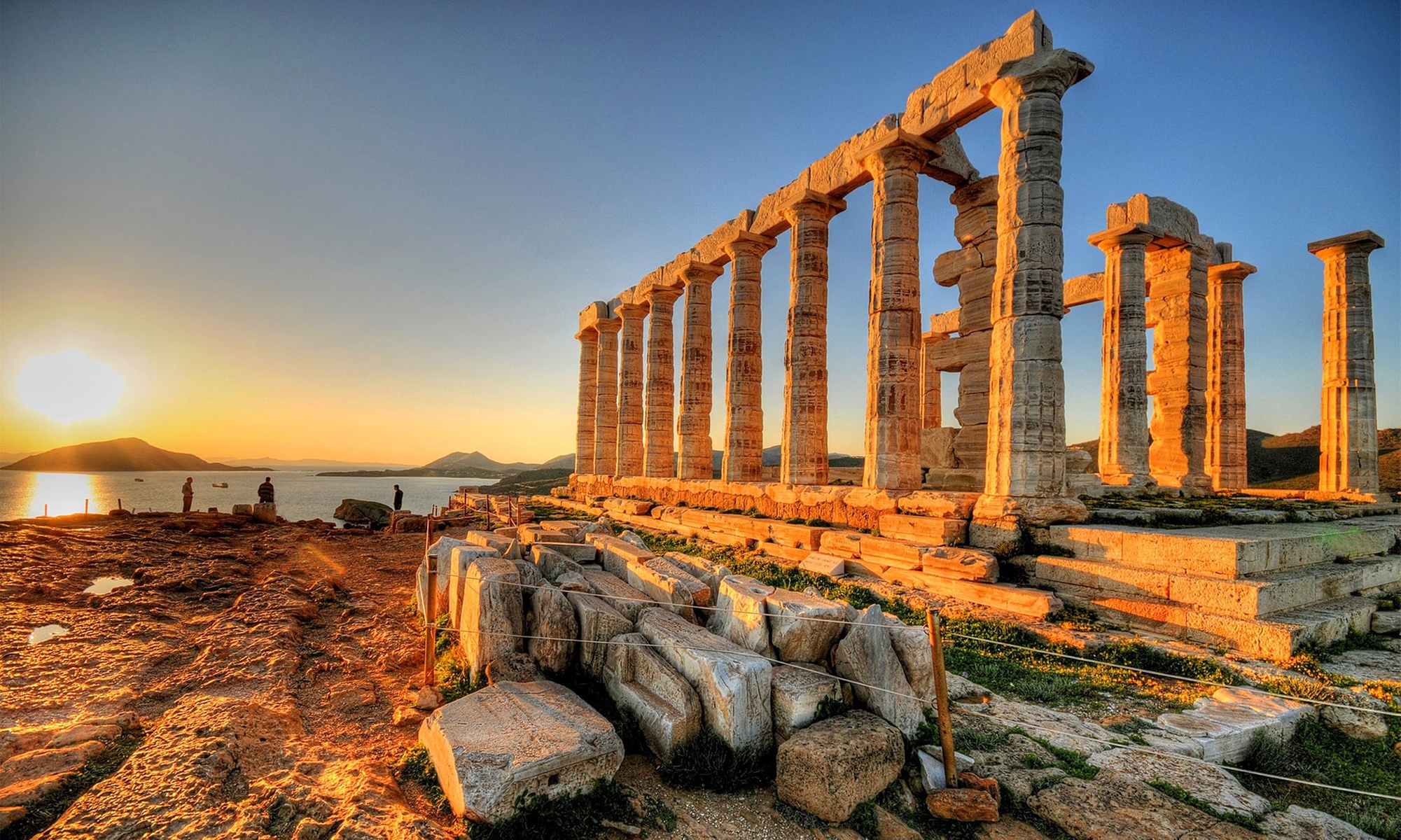 ✈ 8-Day Athens, Santorini & Mykonos Vacation w/Hotel & Air