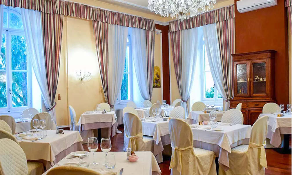 Sanremo 4* : séjour de luxe avec petit-déjeuner, spa ou demi-pension