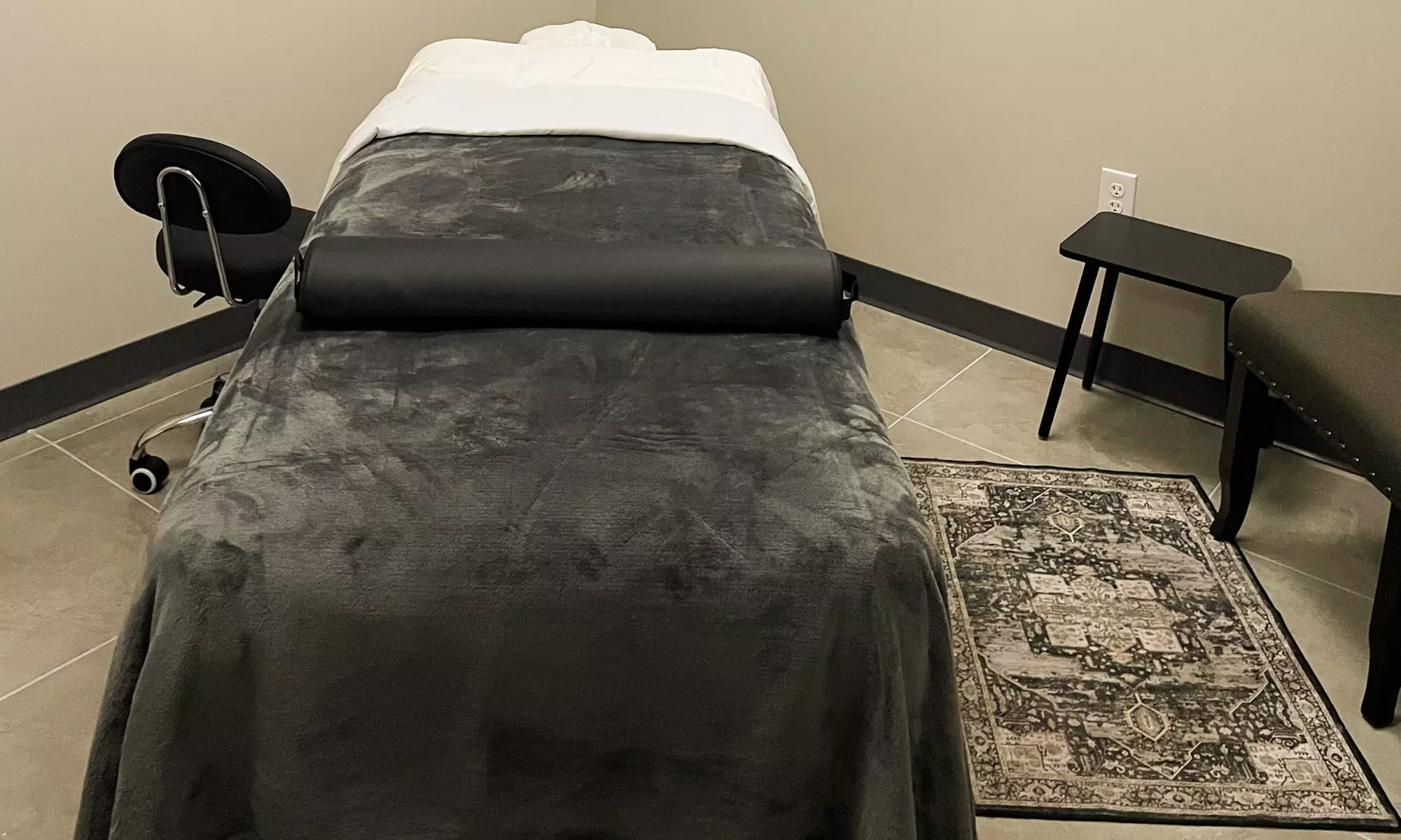 Unwind with One /Two 60 Min, or 90 Min Full Body Massage Sessions