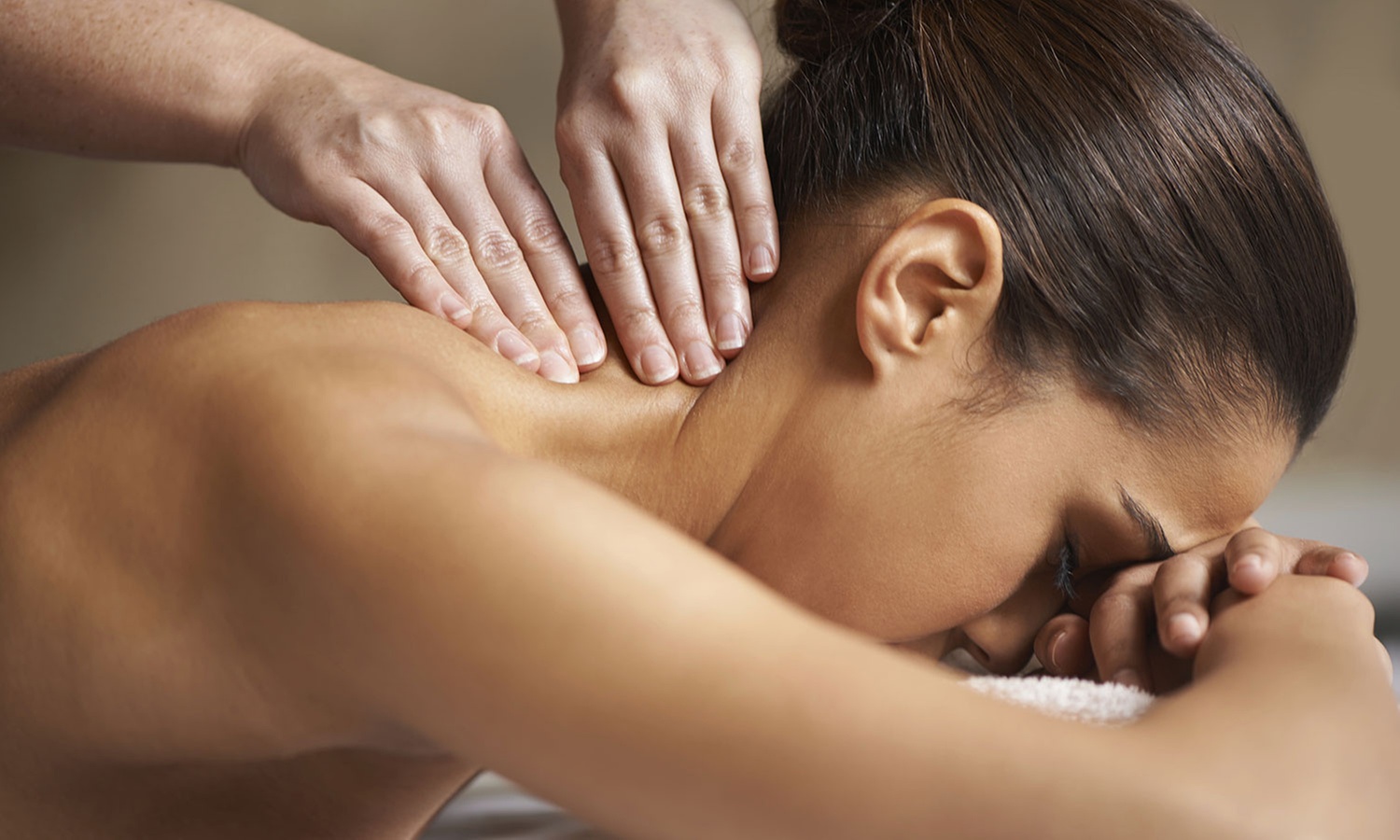 Experience Relaxation with 60-Minute Sports, Swedish or Deep Tissue Massage