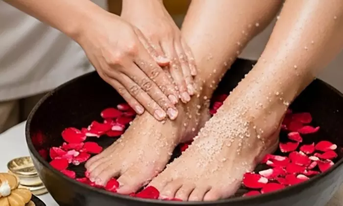 Pampering package: Massage + Hot Towel + Aromatherapy + Foot Scrubbing