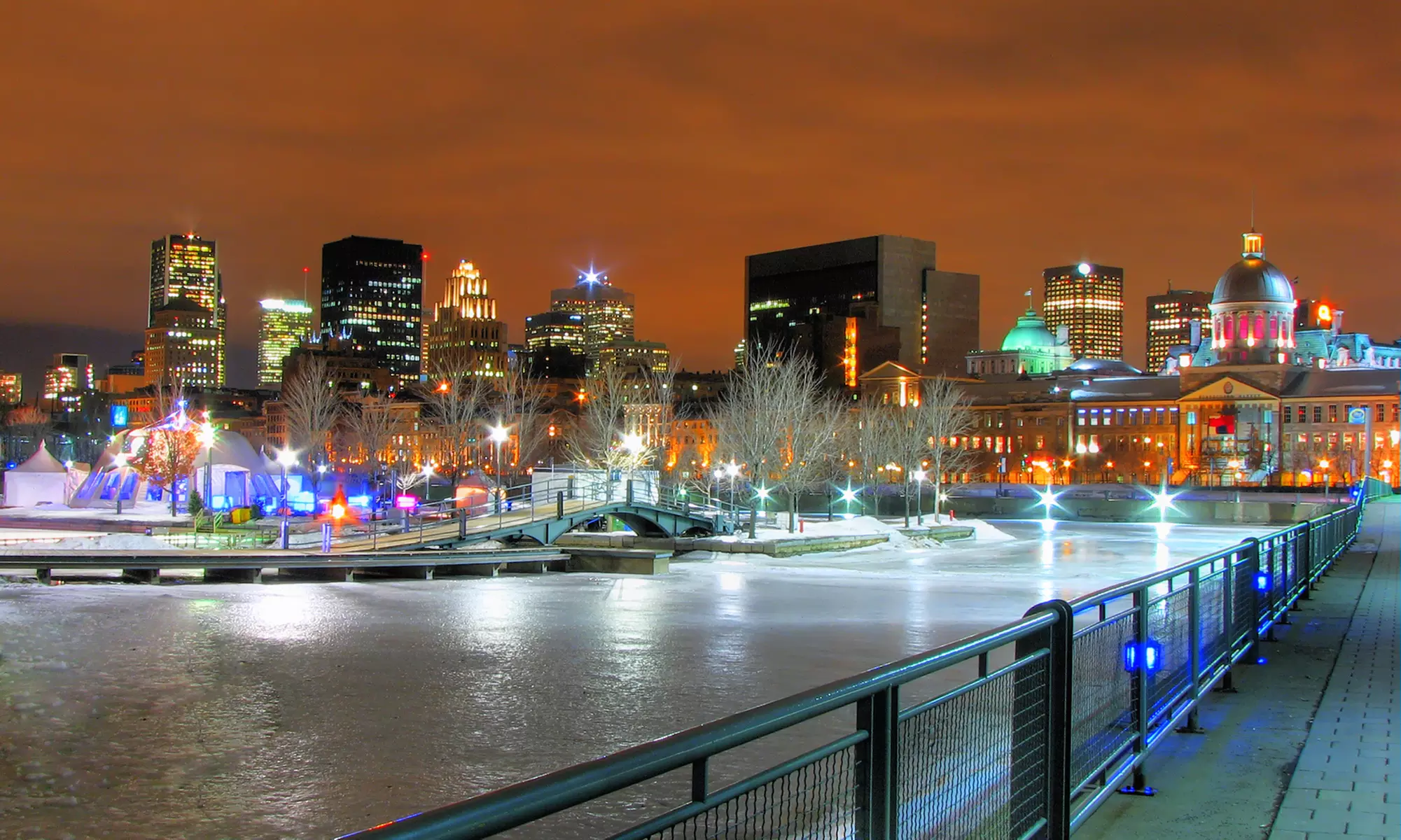 ✈ 7-Day Toronto & Montreal with Optional Niagara Falls Vacation w/ Air