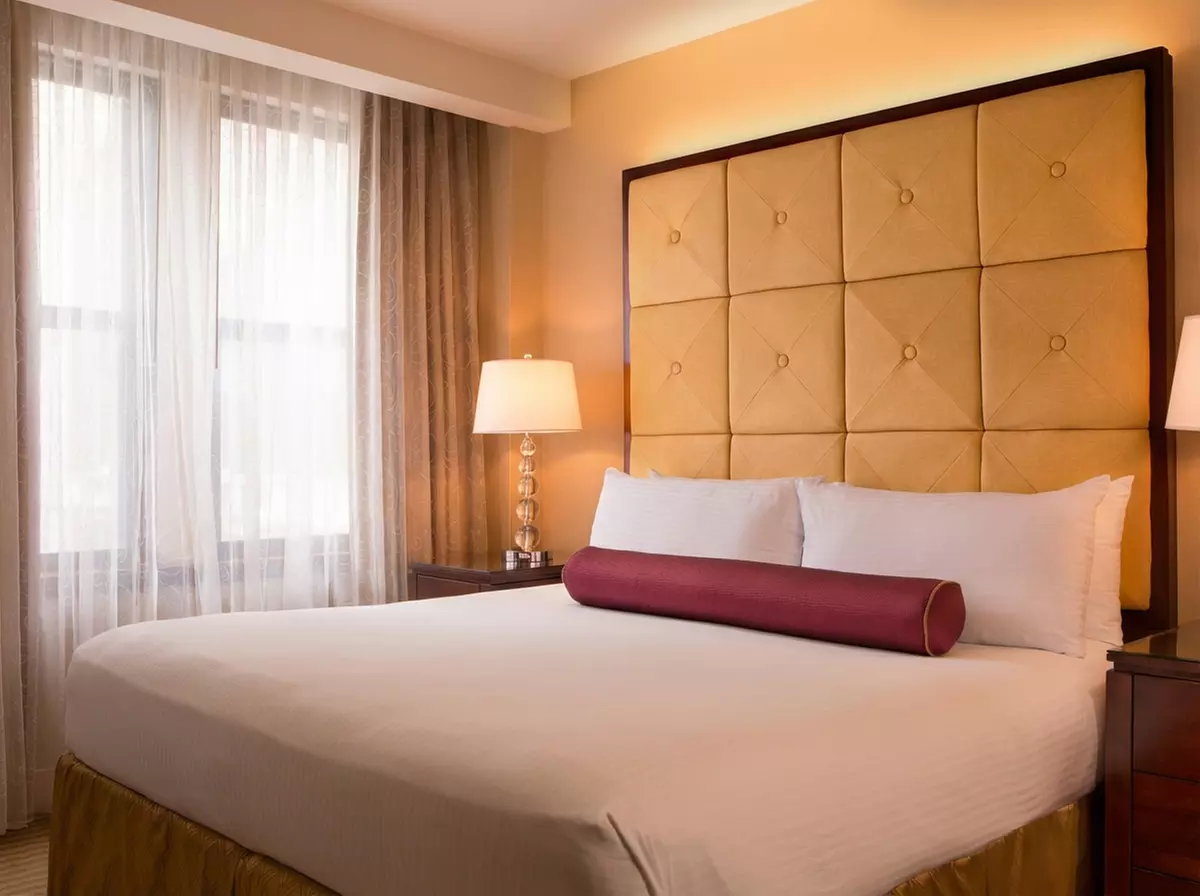 Member-Only Deal: Millennium Hotel Knickerbocker Chicago