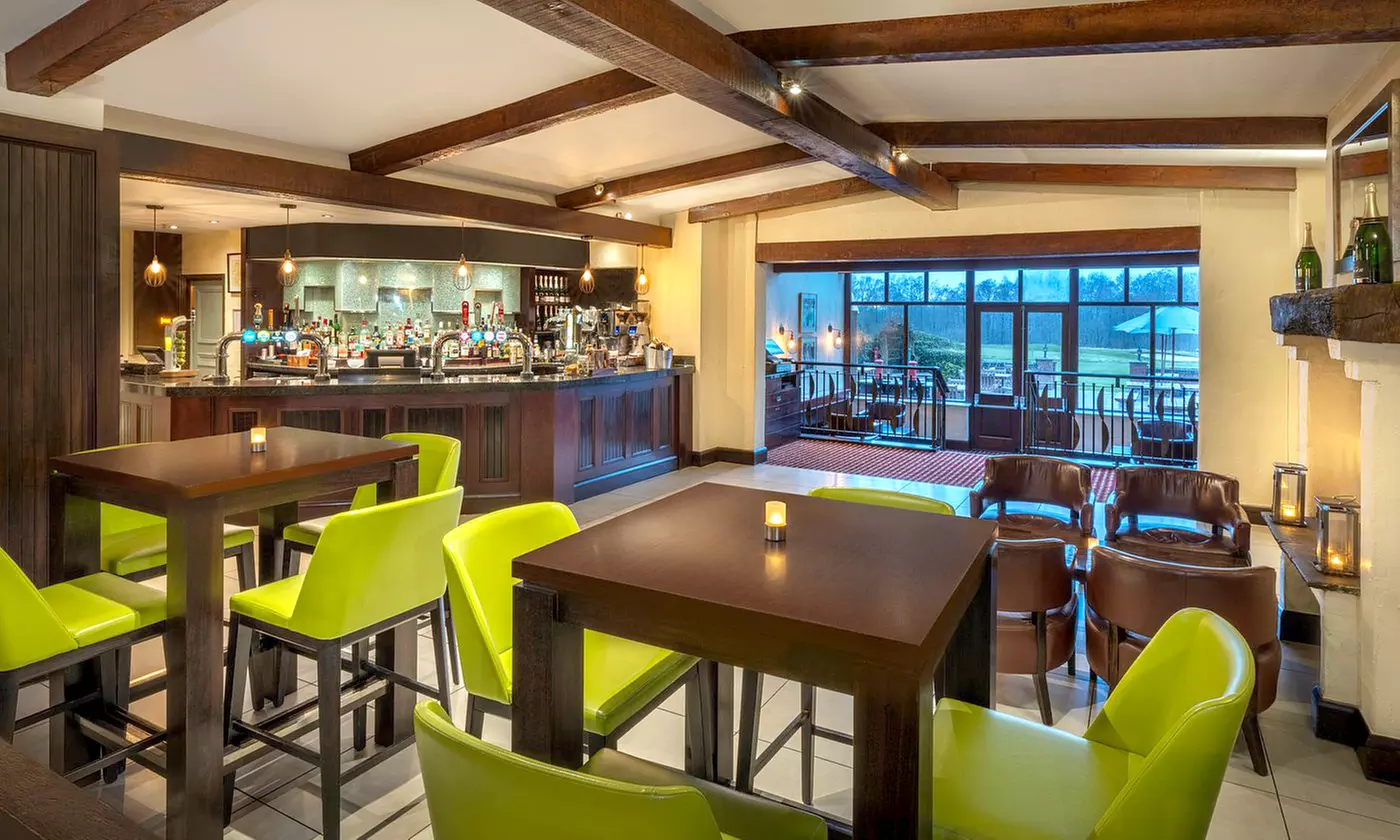 Warwickshire: Spa Stay with Breakfast, Dinner & Treatments